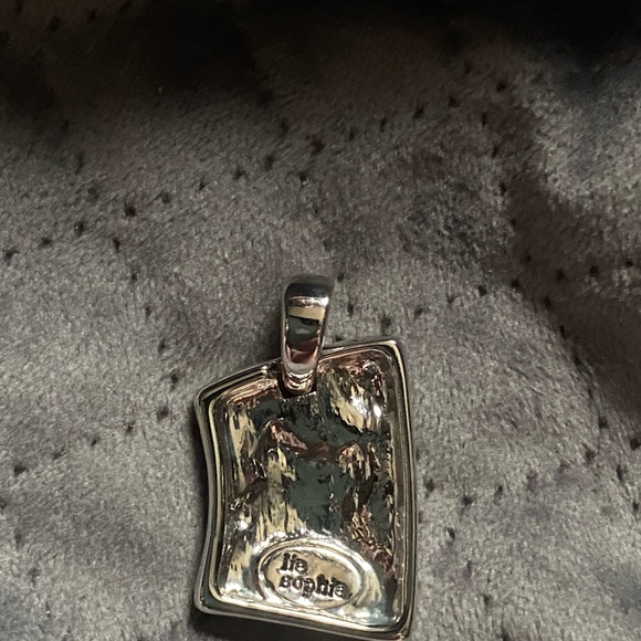 Lia Sophia “Anise” Slide Pendant - Picture 4 of 4